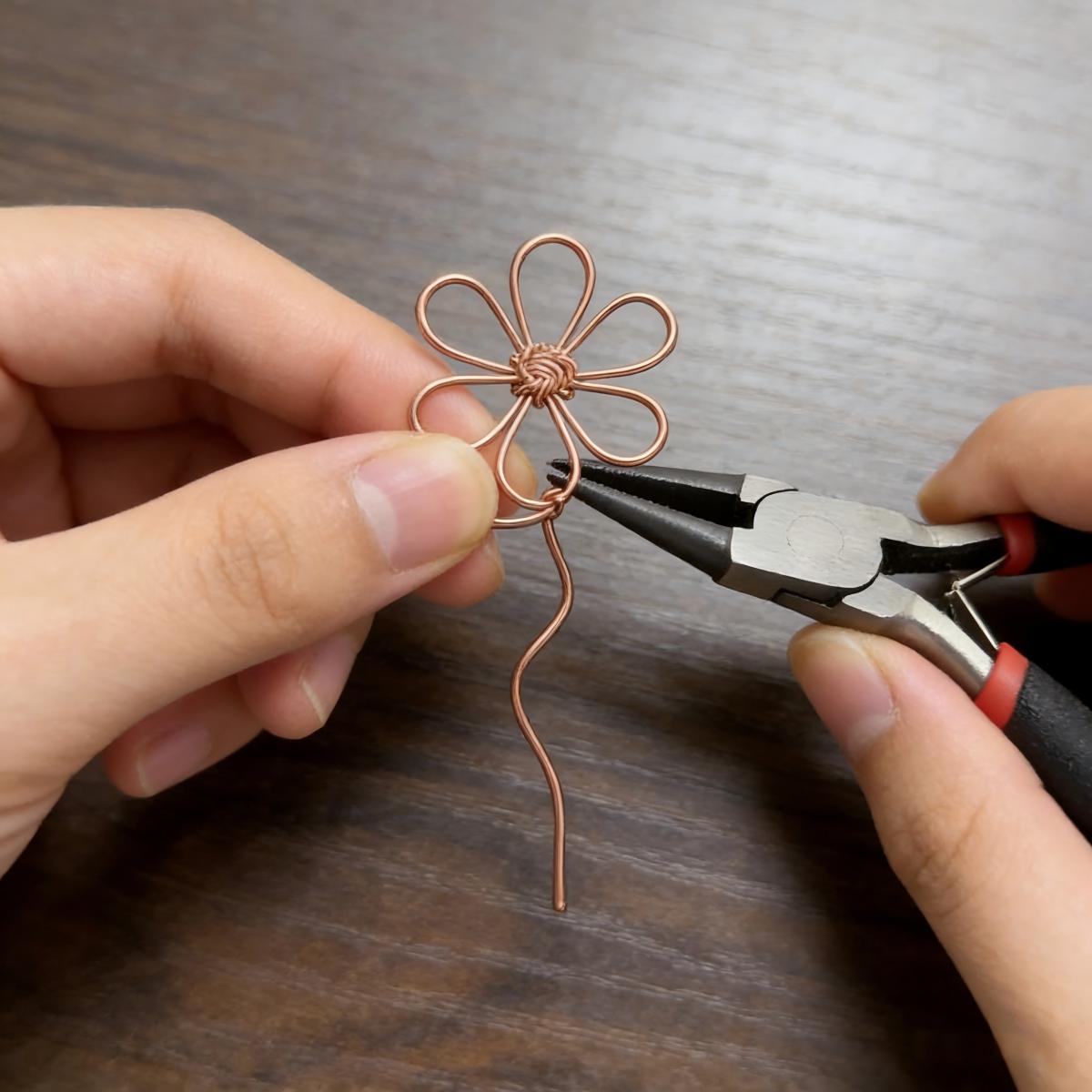 كماشة صغيرة احترافية ذات رأس ط - مراجعة Electronics Repair Tools And Equipment وسعره